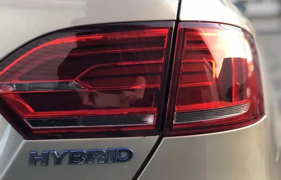 automarkt volkswagen jetta hybrid